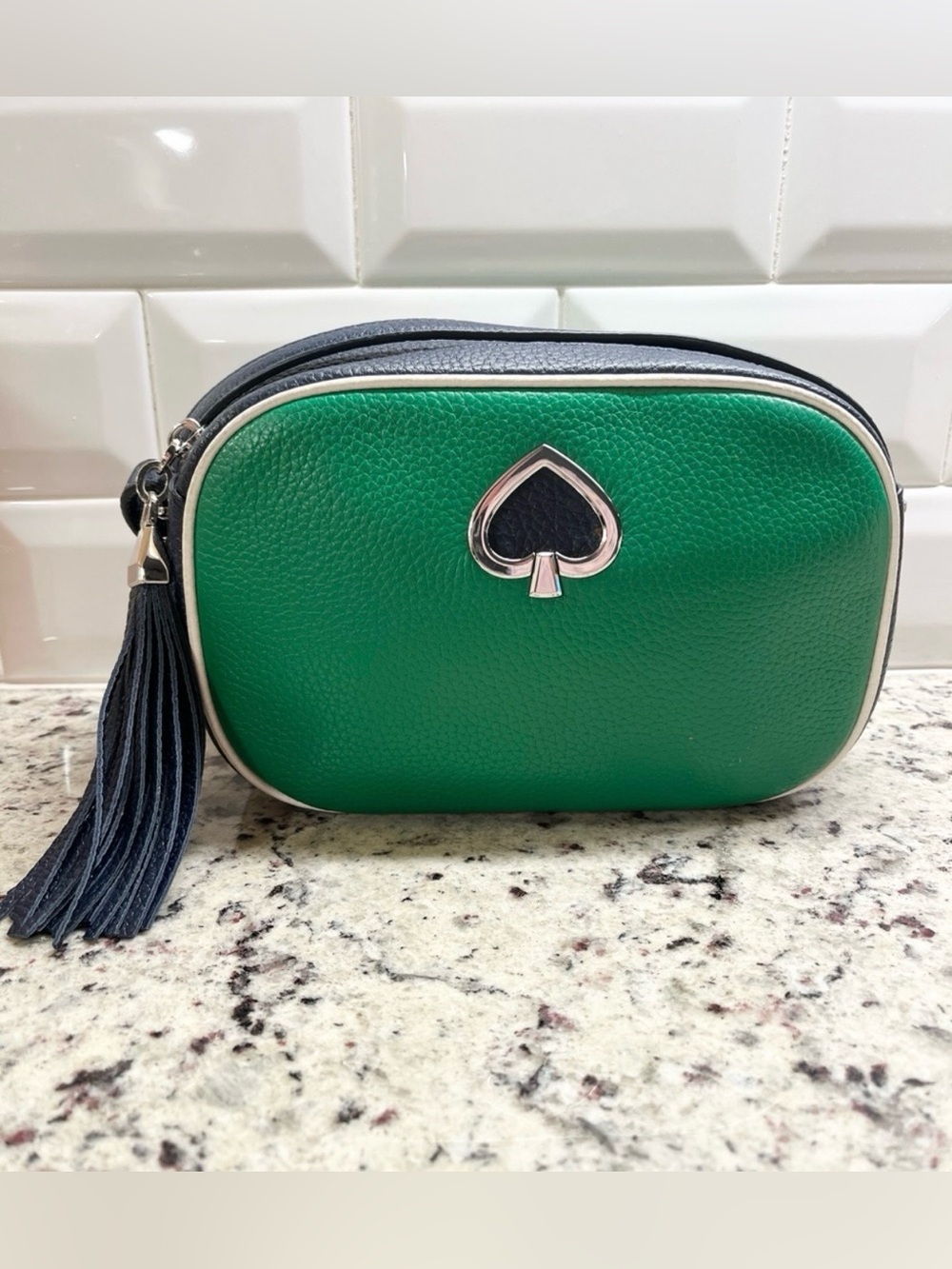 Kate Spade Kourtney green/navy camera bag pebbled leather silver-tone metal logo